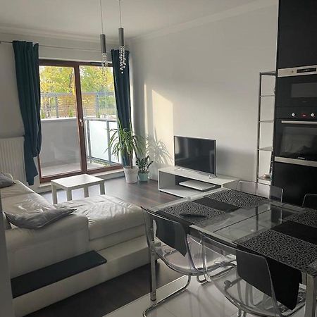 House4You Apartament Sakura Airport Chopin Varsovie Extérieur photo