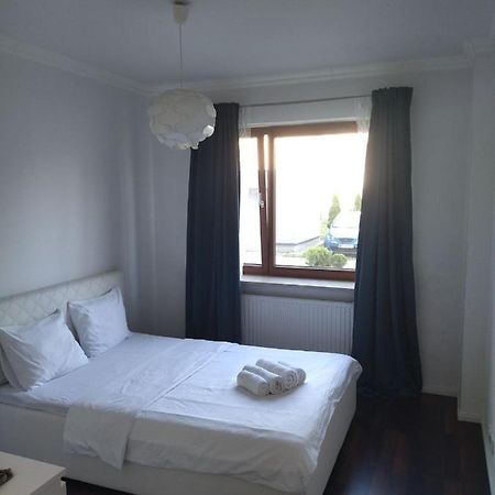 House4You Apartament Sakura Airport Chopin Varsovie Extérieur photo