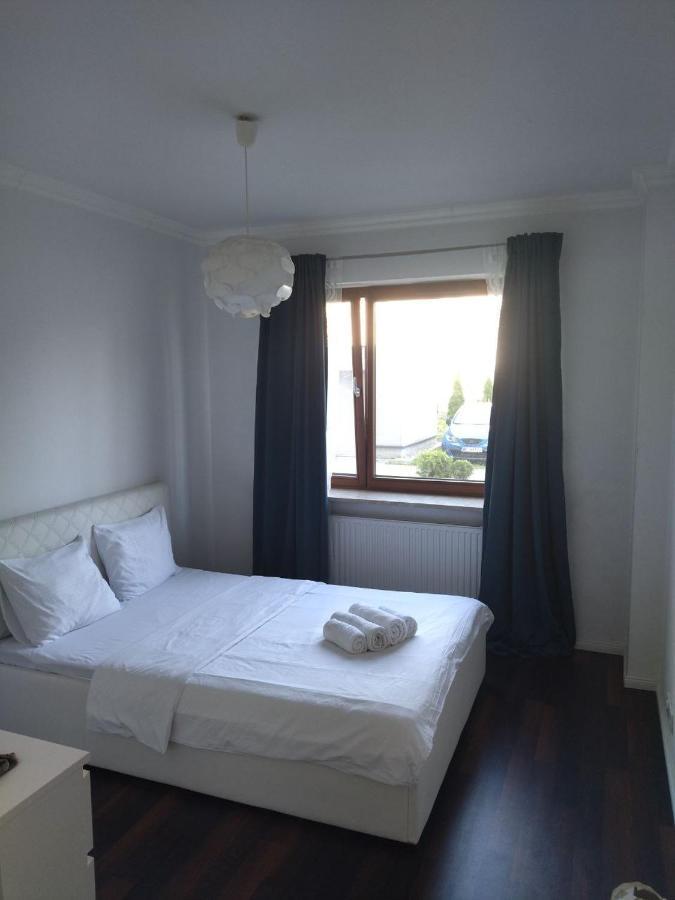 House4You Apartament Sakura Airport Chopin Varsovie Extérieur photo
